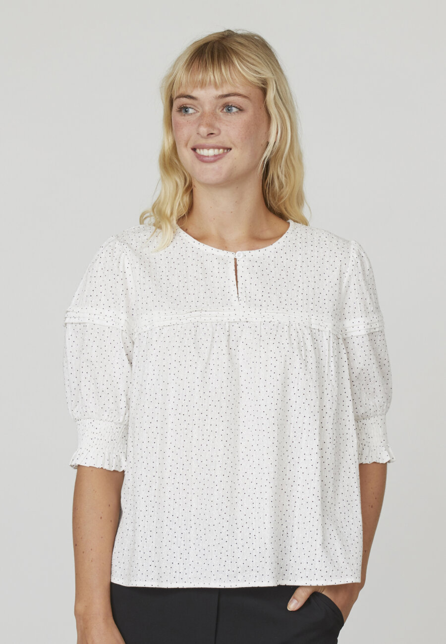 Tops from Sisters Point® Shop SISTERS POINT® tops online here!